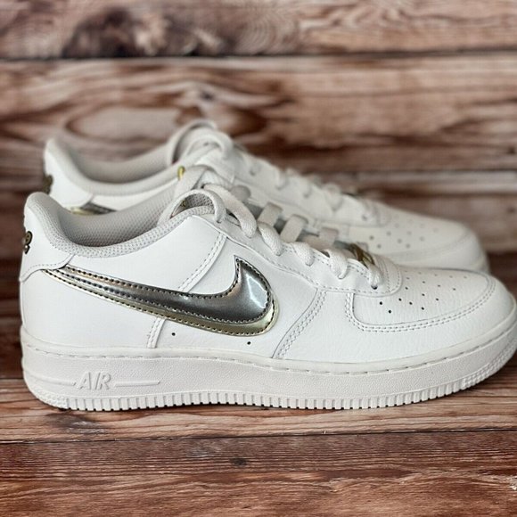 Nike | Shoes | Nike Air Force Lv8 Gs White Off Noir Size 55y 